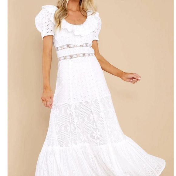 LoveShackFancy Dresses & Skirts - LoveShackFancy Stassie Lace White Eyelet Embroidered Dress Size 10